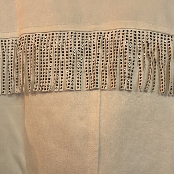 Off White Faux Suede Fringe Jacket with Sparkle Stud embellishments. - Picture 3 of 6